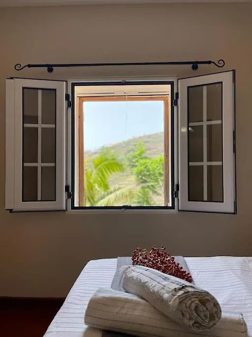 Secluded Cottage W Pool, Oceanside View, 3Br, 3Ba Ponta do Sol  Villa