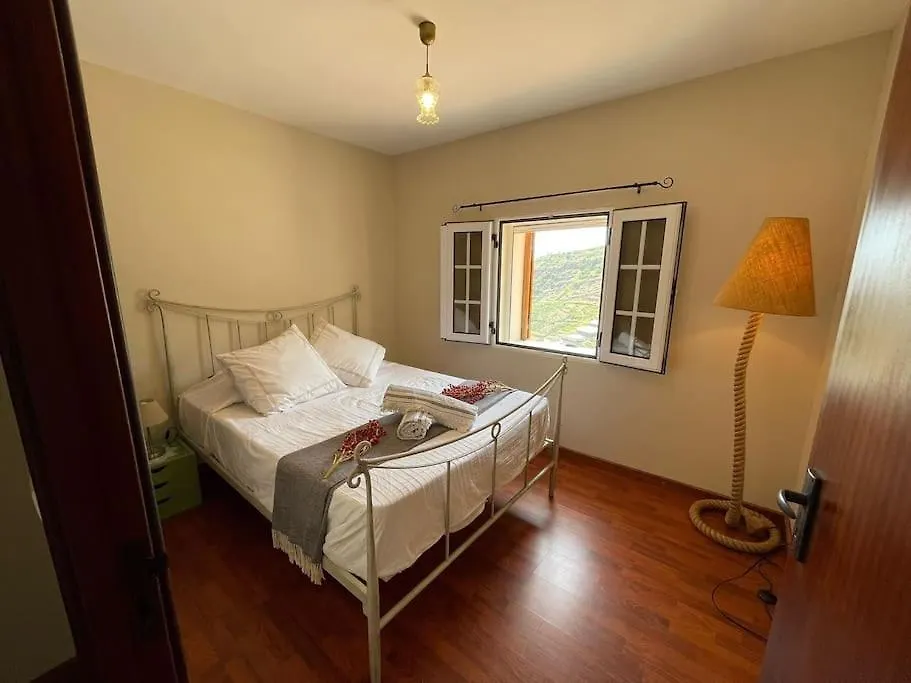 Villa Secluded Cottage W Pool, Oceanside View, 3Br, 3Ba Ponta do Sol